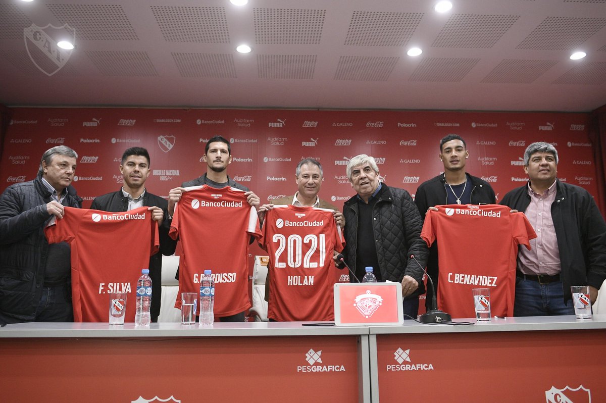 El Rojo no pierde tiempo y ya cerró cinco refuerzos