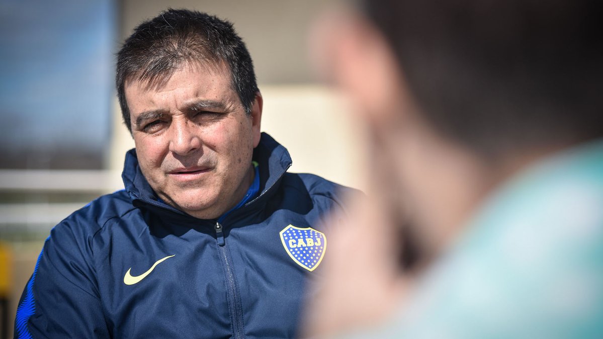 ¿Corren a Claudio Vivas de su cargo en inferiores?