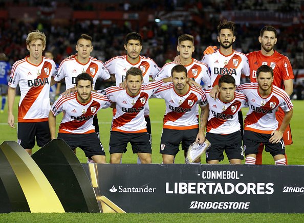 Arrancó River vs Emelec