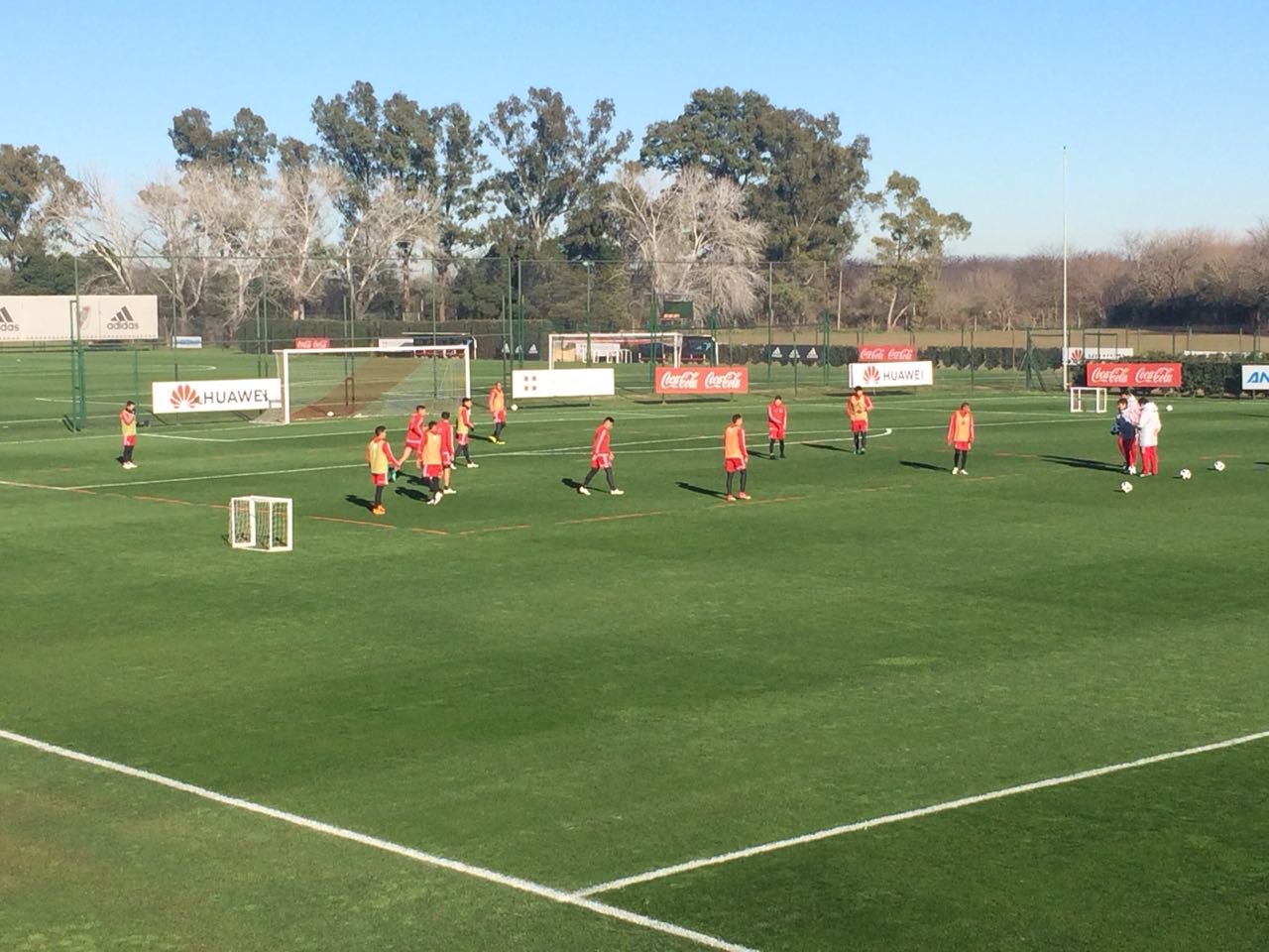 Tras la goleada, comenzó la semana River en Ezeiza