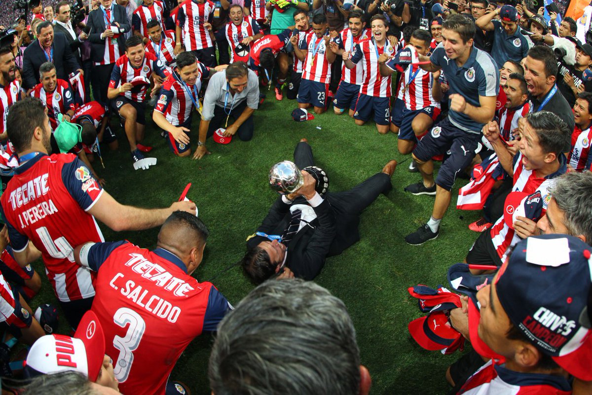 Almeyda gritó campeón en México