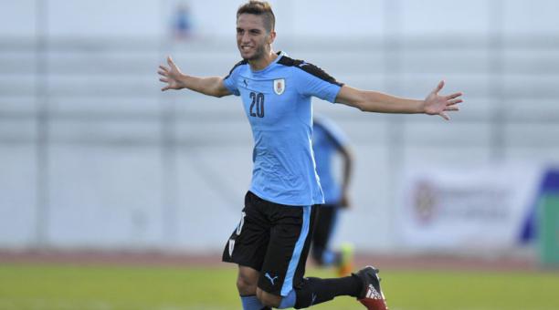 Uruguay confirmó a Bentancur. ¿Lo cede Boca?