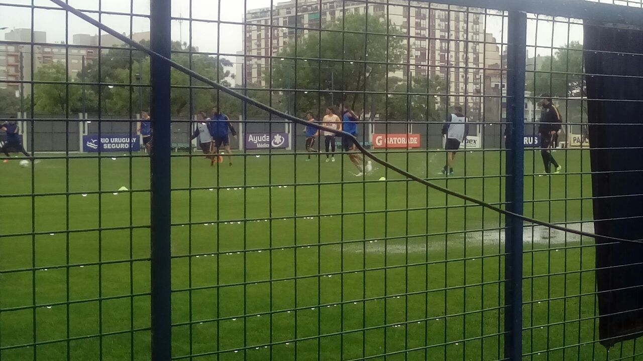 Ni la lluvia los para