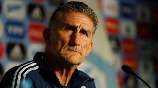 Bauza: “Los jugadores sienten una presión muy grande con la Selección”
