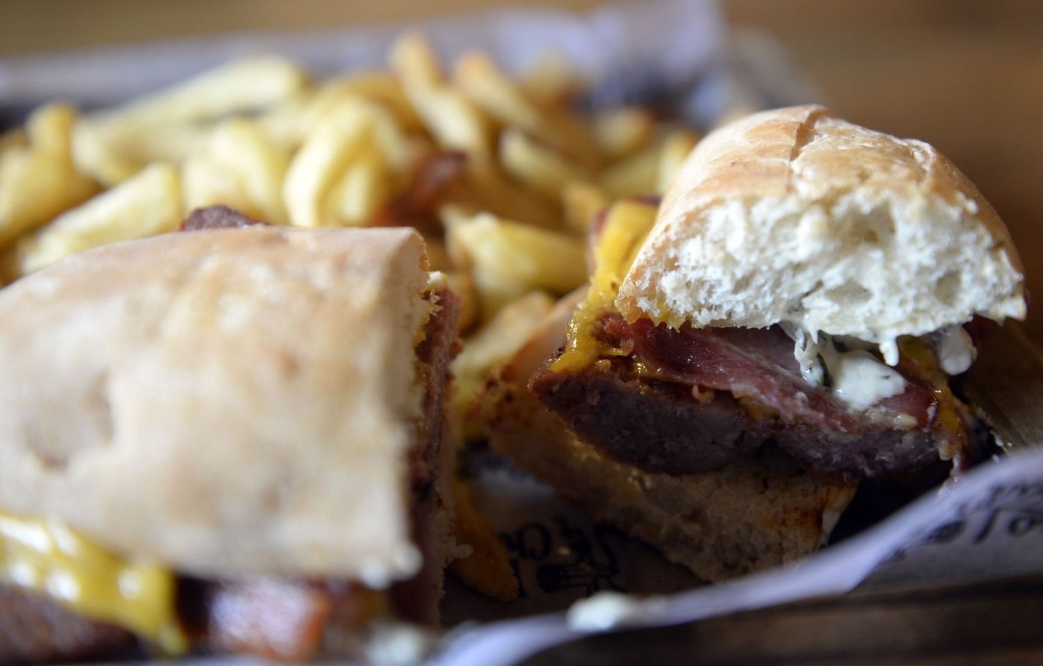 El choripán en la cancha, pasará a ser parte del pasado