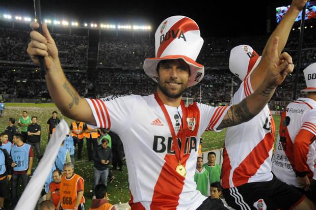 Le “Cave” el Superclásico