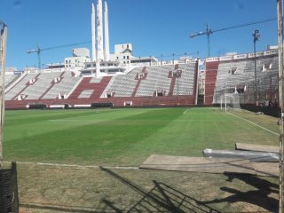 Amenaza de bomba en el Ducó: el partido arranca a las 21.10