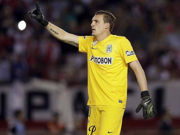 No se viste de Armani