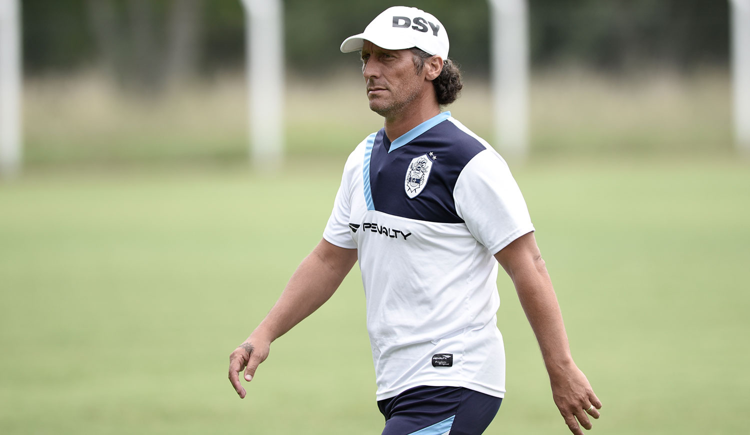 Troglio: “Los equipos grandes se llevan a nuestras figuras”