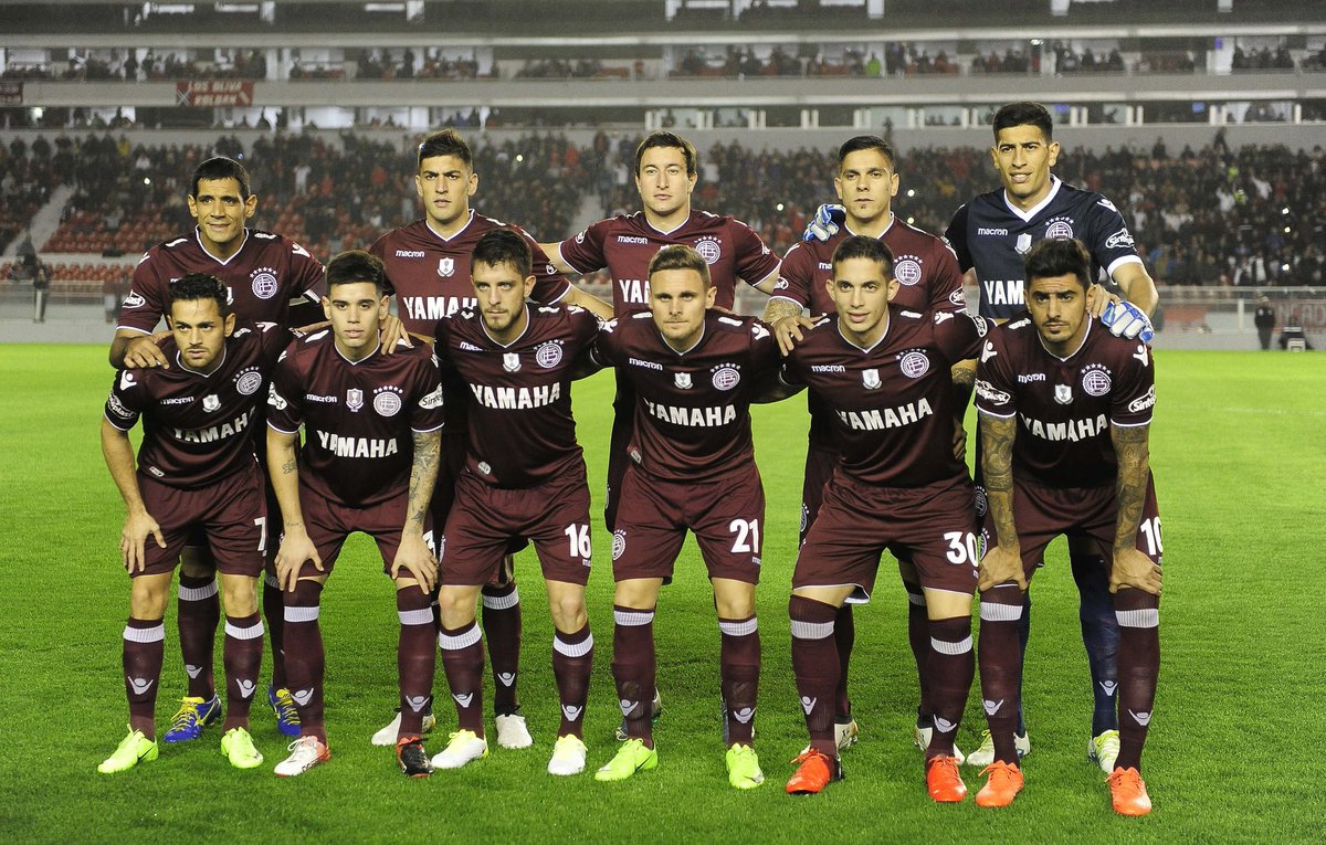 Lanús por un paso más