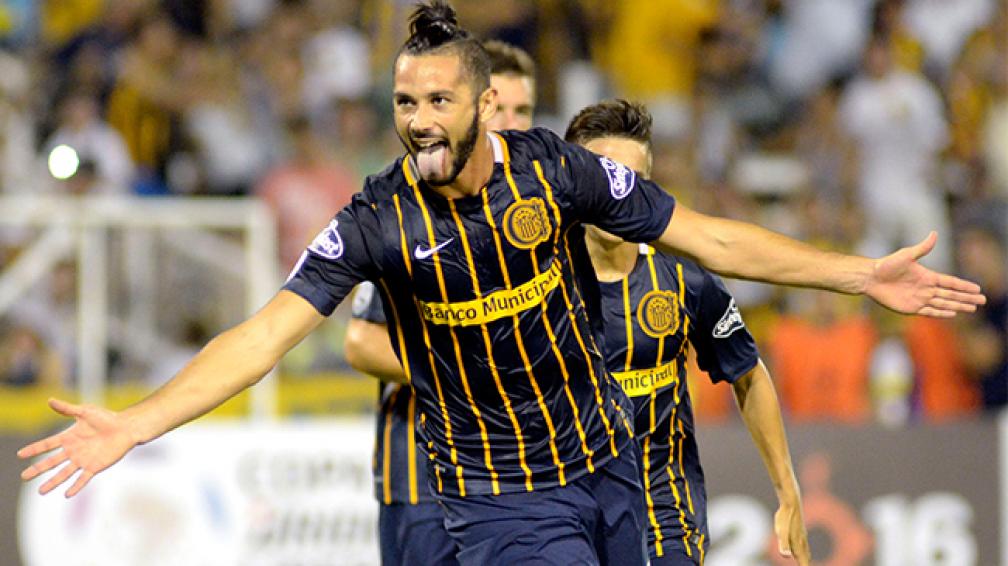 Larrondo jugará en River