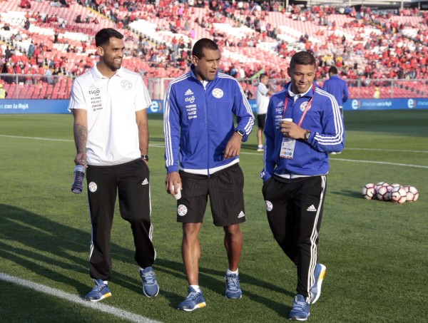 Paraguay a todo o nada en Santiago