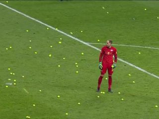 Increíble protesta pacífica en la Bundesliga