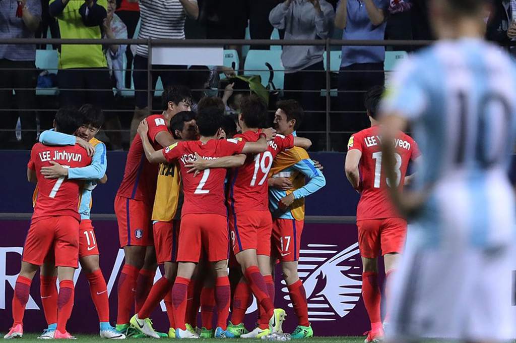 El sub20 con un pie afuera