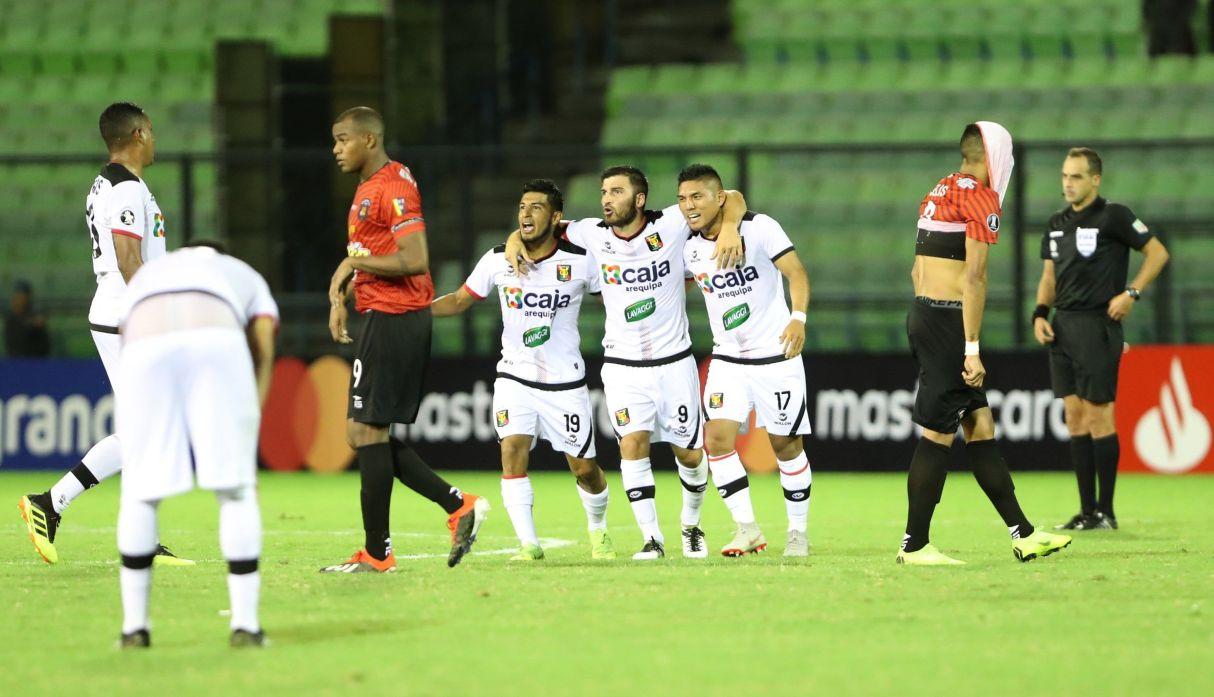 Melgar eliminó al Caracas y avanzó a la fase de grupos
