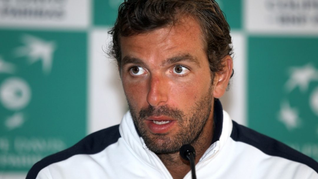Benneteau lanzó durísimas acusaciones contra Federer