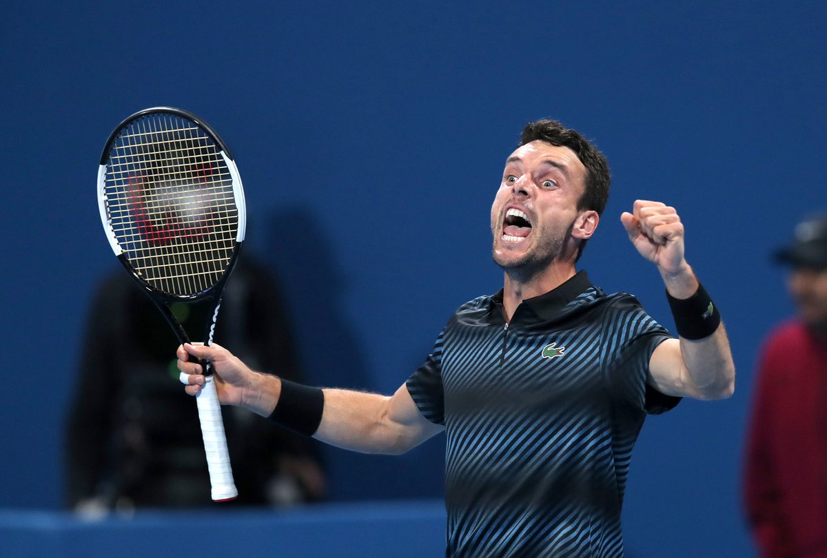 Bautista dio el golpe en Doha