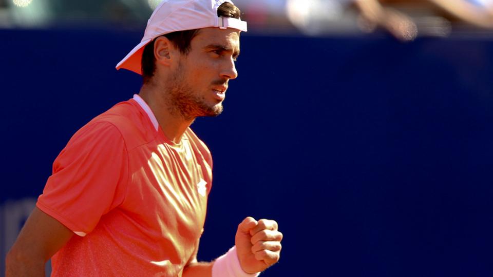 Pella venció a Mayer y está en cuartos