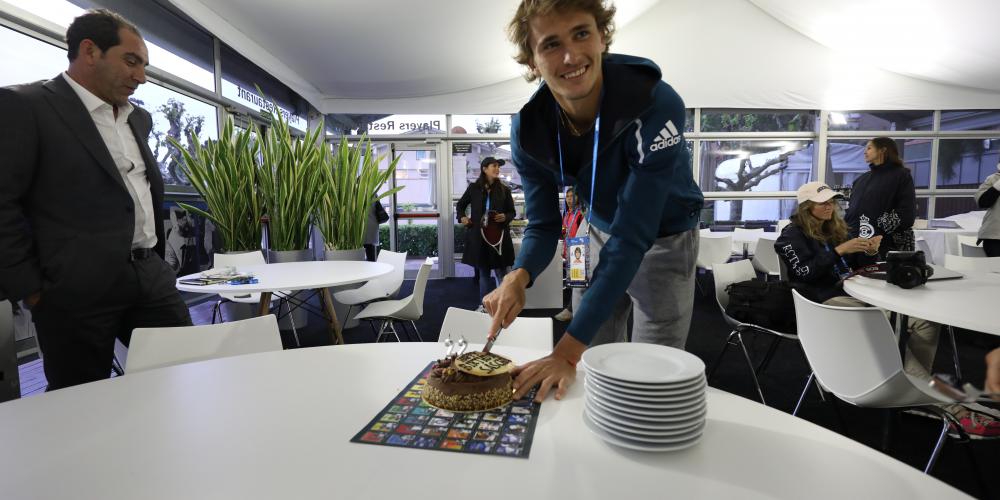 Feliz cumpleaños, Sascha