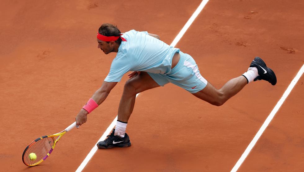 Nadal, sin transpirar, a cuartos