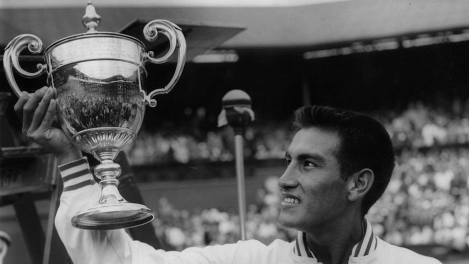 Murió el peruano Alex Olmedo