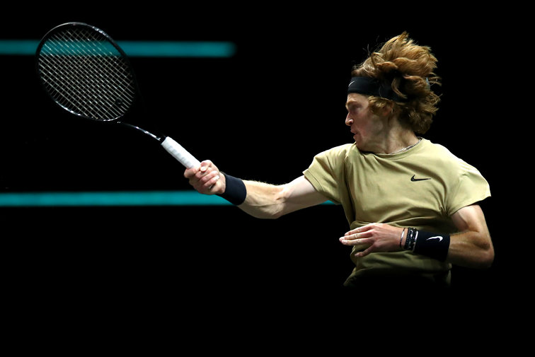 Rublev se quedó con el duelo ante Murray en Holanda