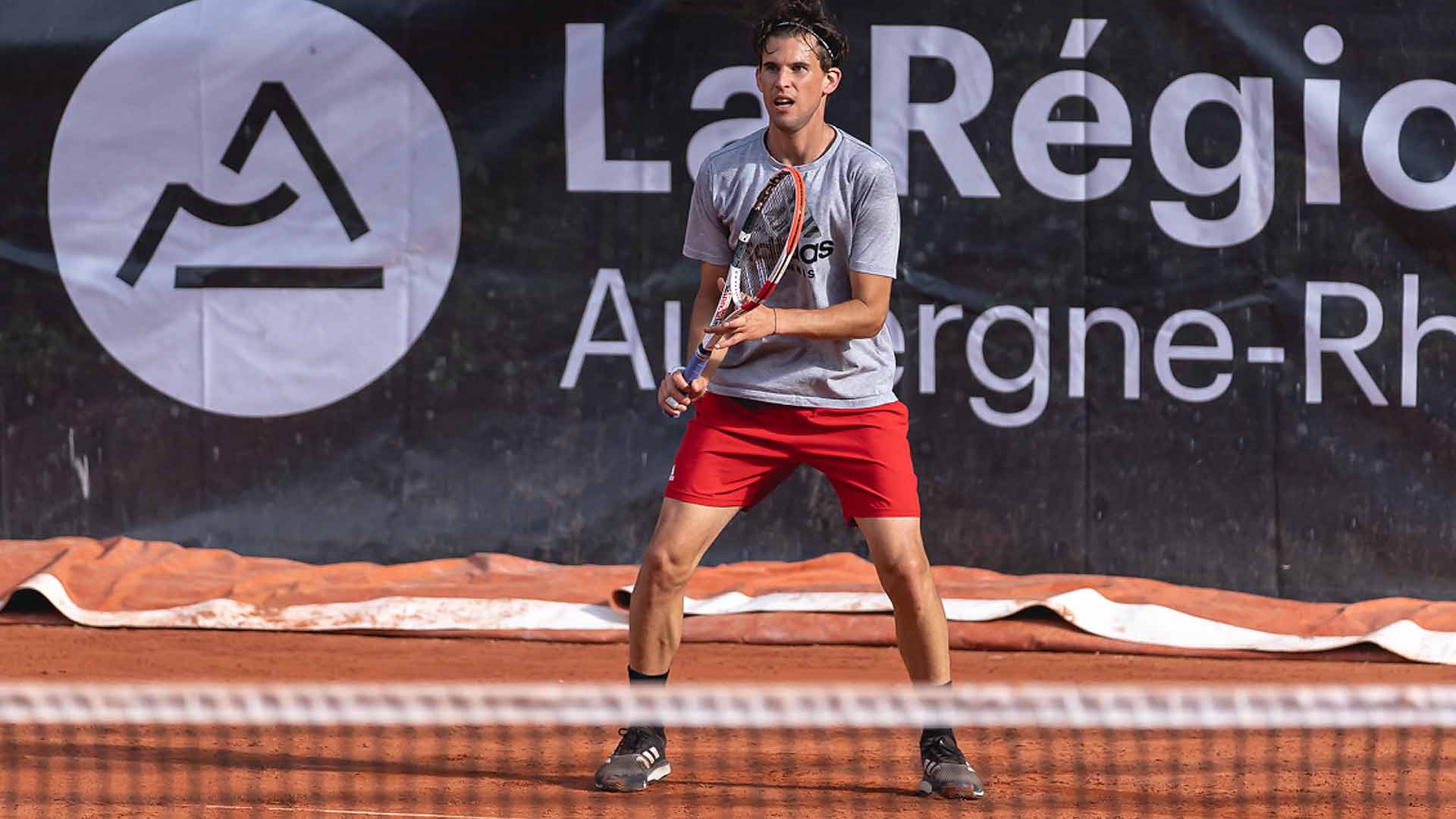 Thiem parece no hallar el camino en el 2021