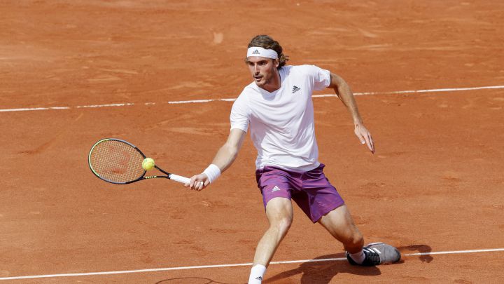 Tsitsipas pasó la prueba de fuego ante Isner