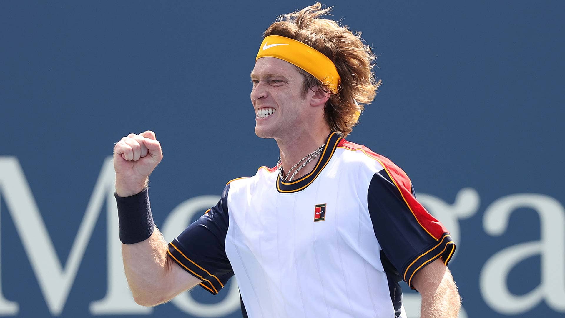 Rublev se deshizo de Karlovic a pura devolución