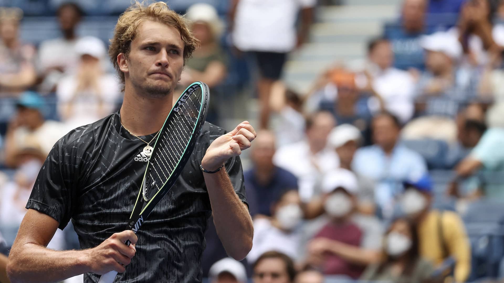 Zverev sigue a paso firme