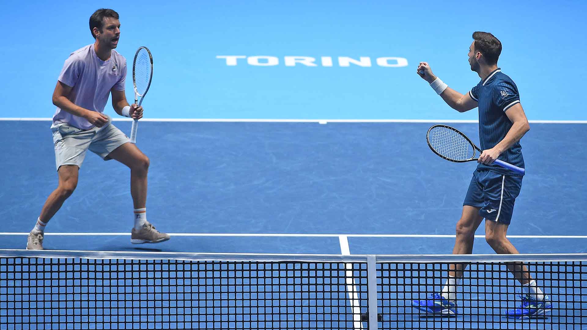 Zeballos y Granollers, a semis en Turín